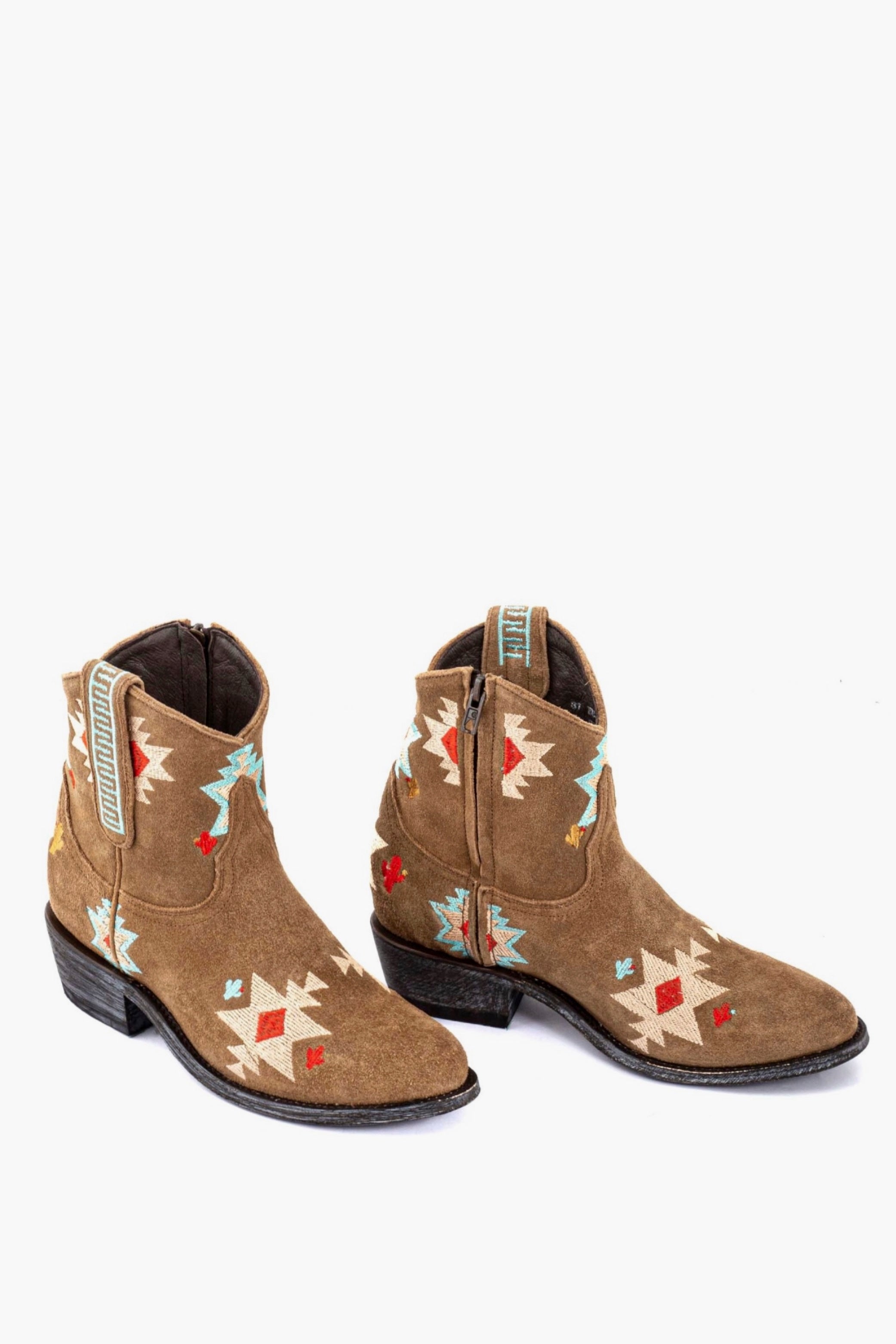 Brown Cowboy Round Toe Ankle Boots - Navajo