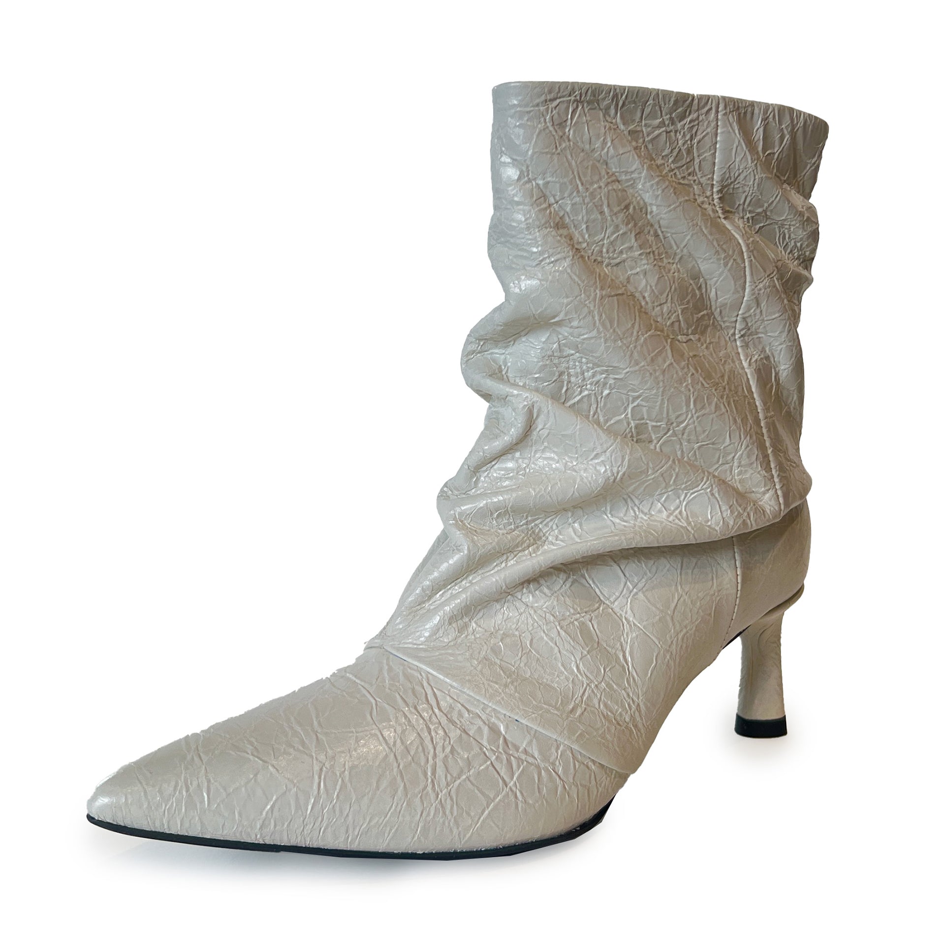 Crinkle Leather Pointy Toe Ruched Ankle Boots - GIL24 Shoes Halmanera