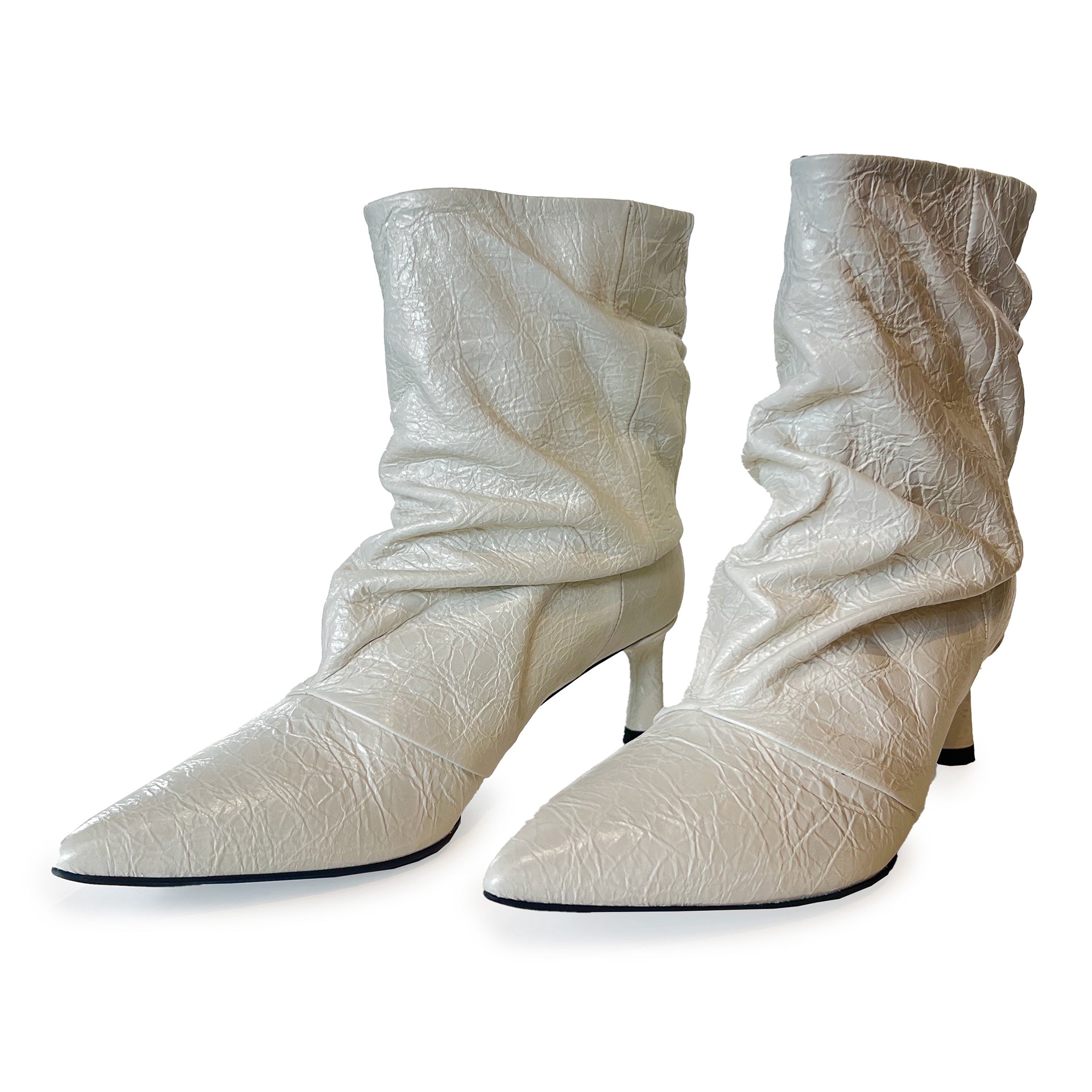 Crinkle Leather Pointy Toe Ruched Ankle Boots - GIL24 Shoes Halmanera