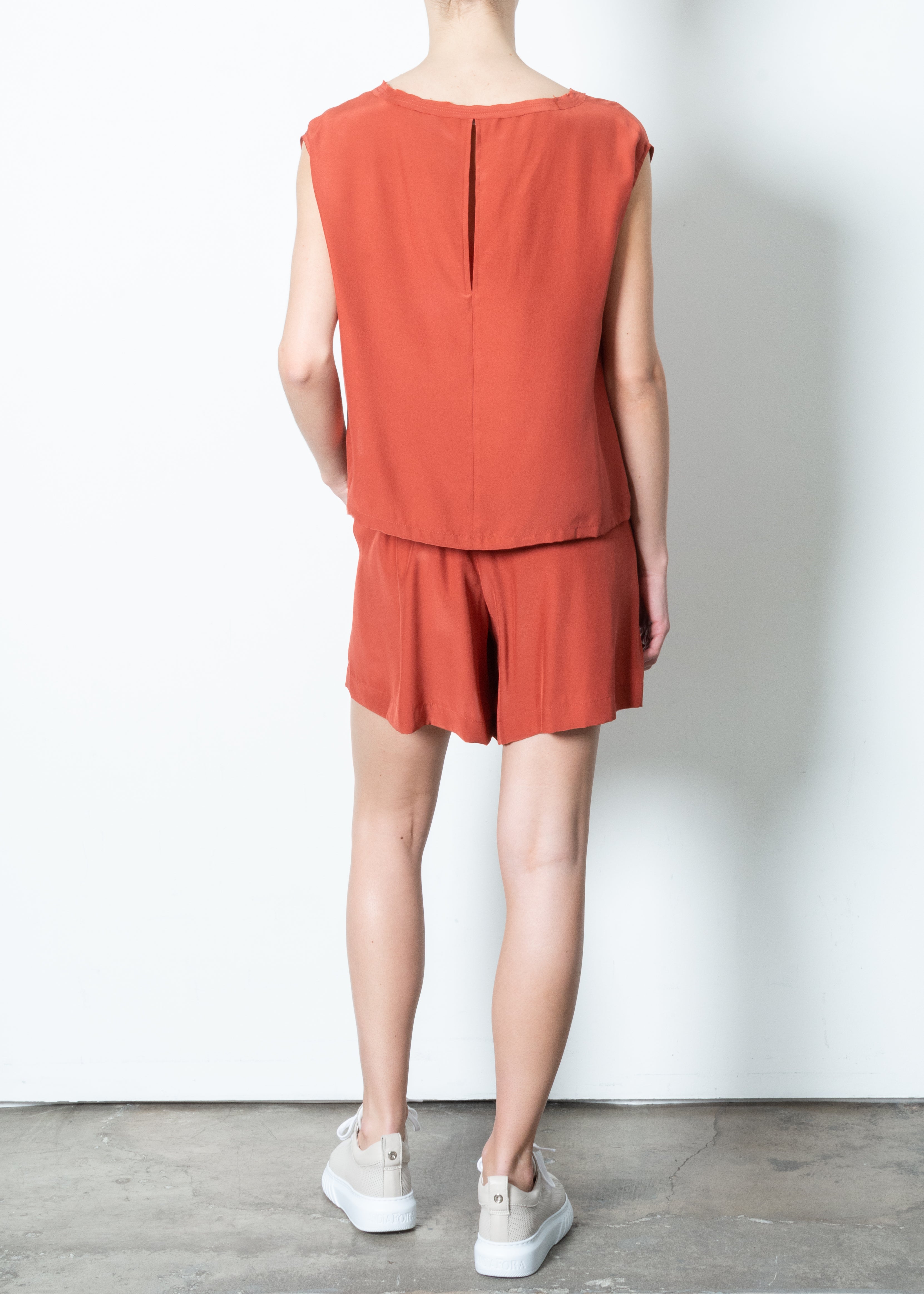 Silk Square Tee - THOMPSON Top General Orient