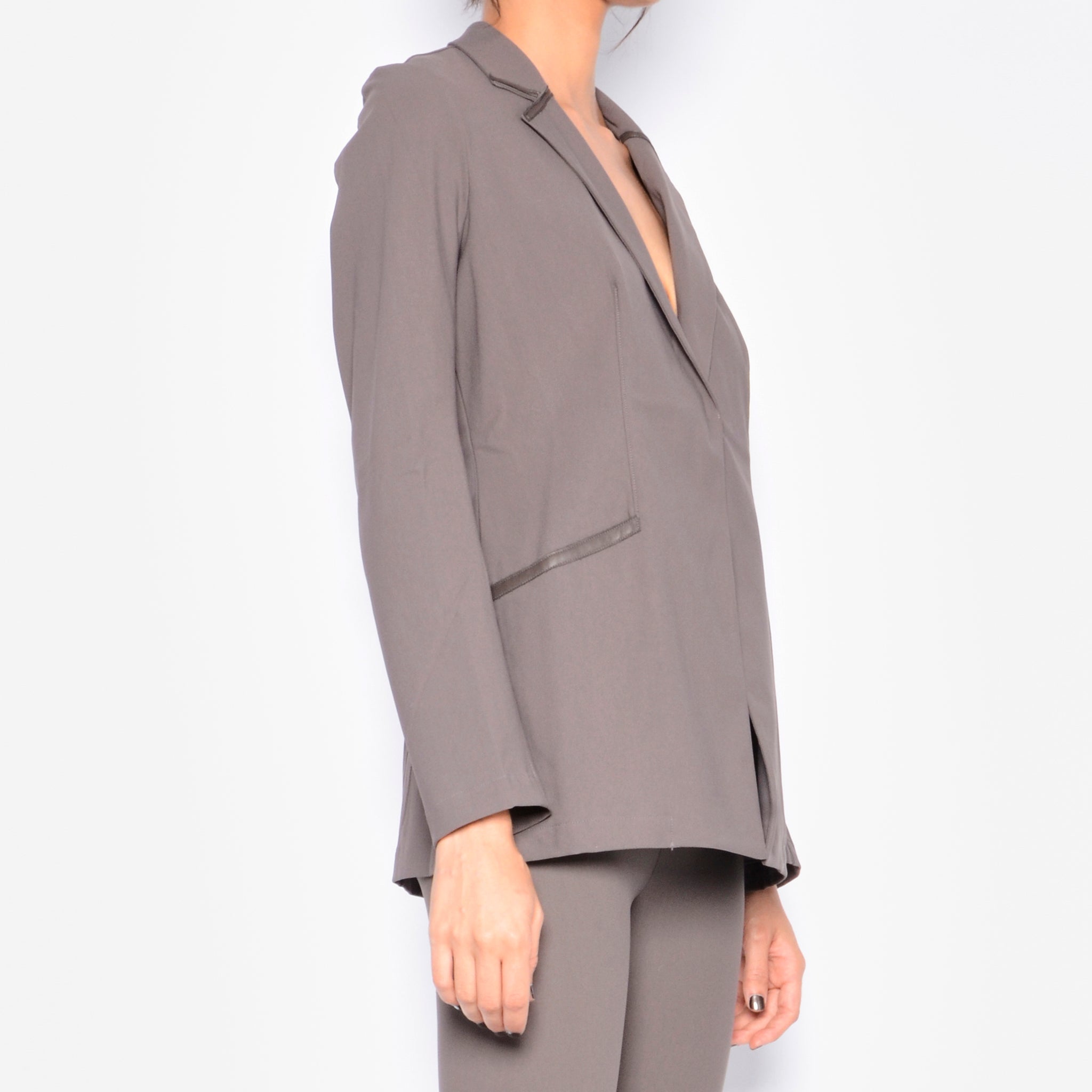 Tech Stretch Blazer - ROWEENA Coat Elaine Kim