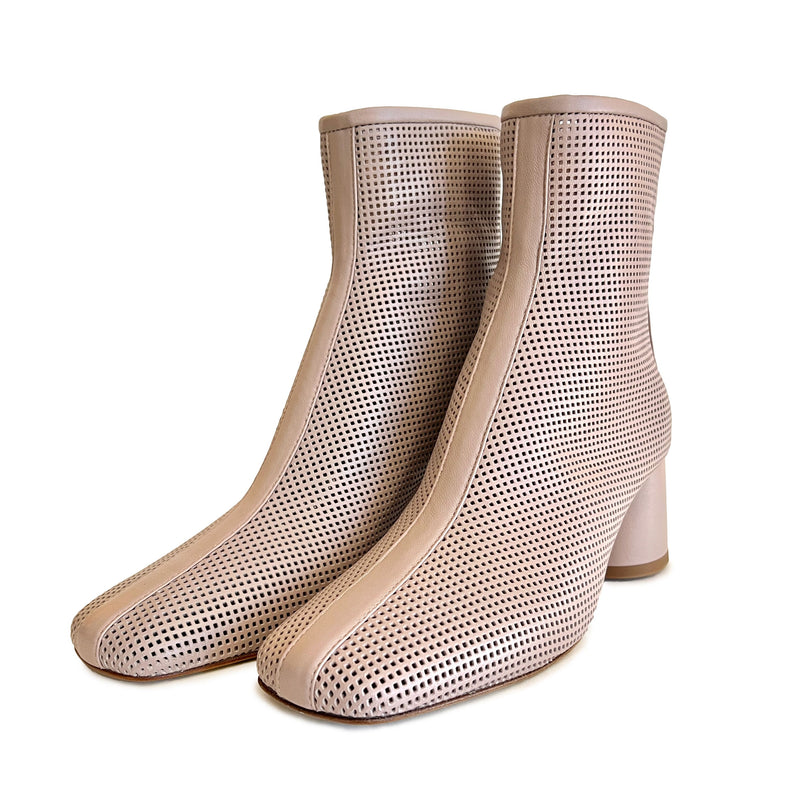 Round Toe Perforated Ankle Boots - CALA68 Shoes Halmanera