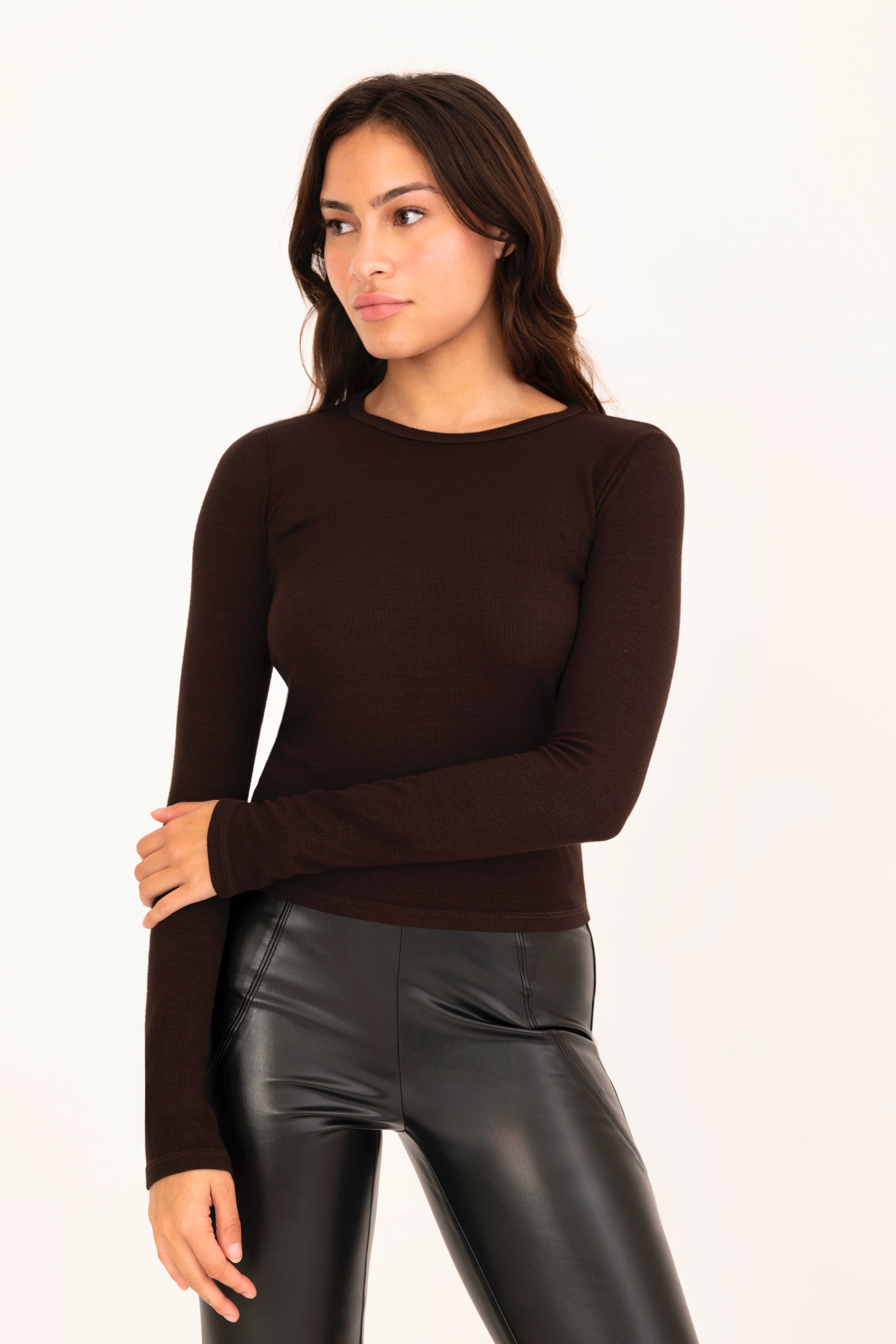 Ribbed Long Sleeve Crew Neck T-Shirt - BSCHLOE Top Betro Simone Chocolate S