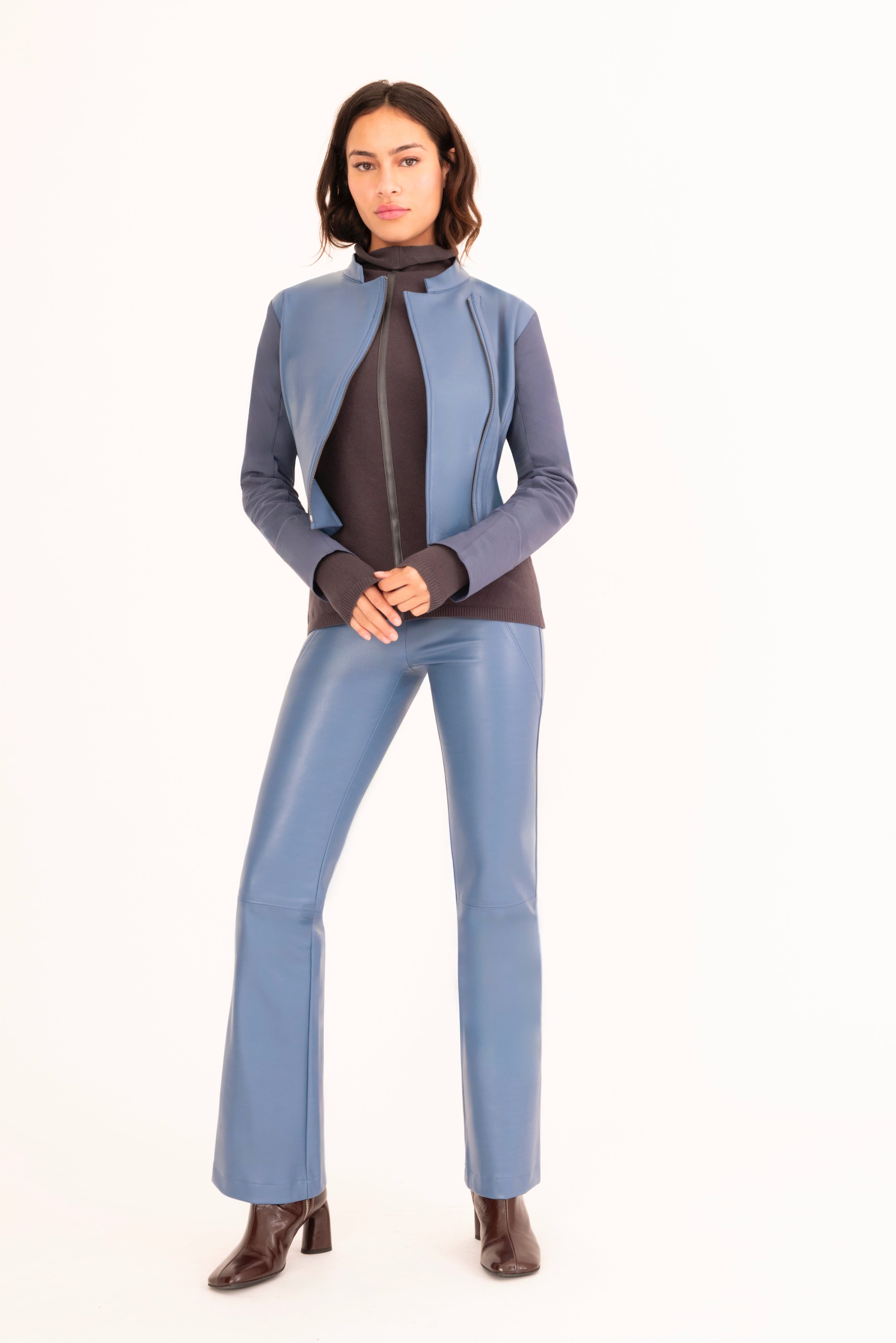 ERON-WS Elaine Kim Collection