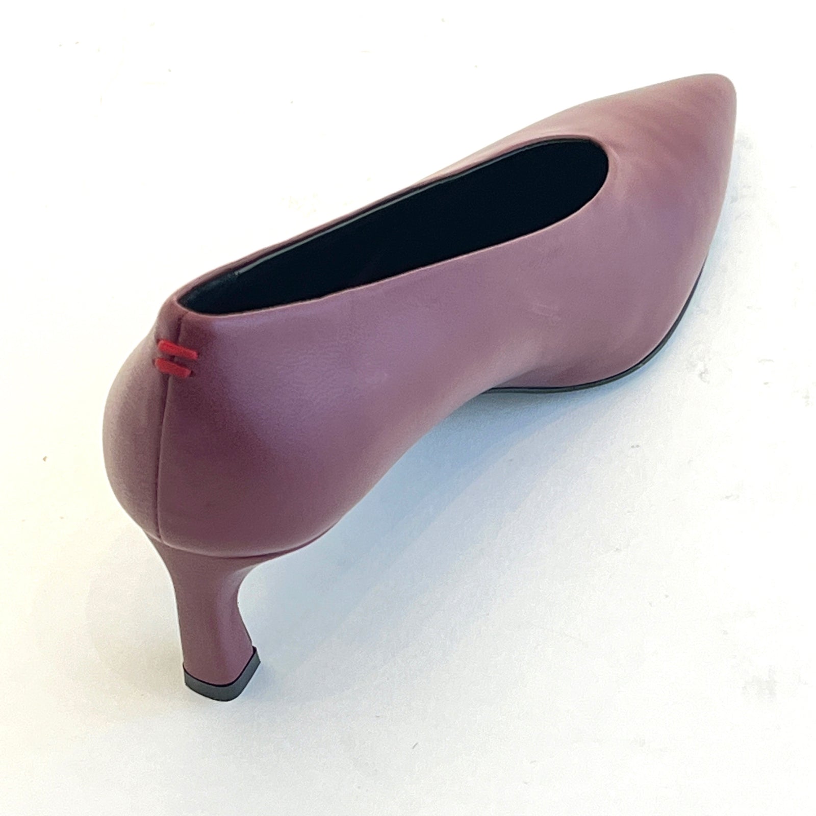 Pointy Toe Kitten Heel Pumps – Elaine Kim Collection