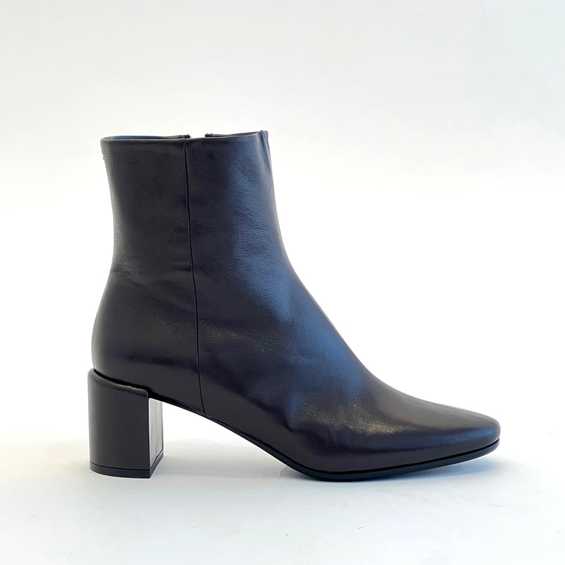 Round Toe Ankle Boots Shoes Halmanera Chocolate 37 