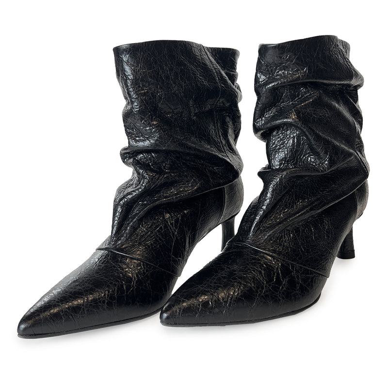 Crinkle Leather Pointy Toe  Ruched Ankle Boots - GIL24