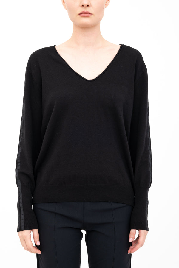 Cotton V Neck Knit Top with Grosgrain Tape - ALBAN H24 Sweater STYLEM   