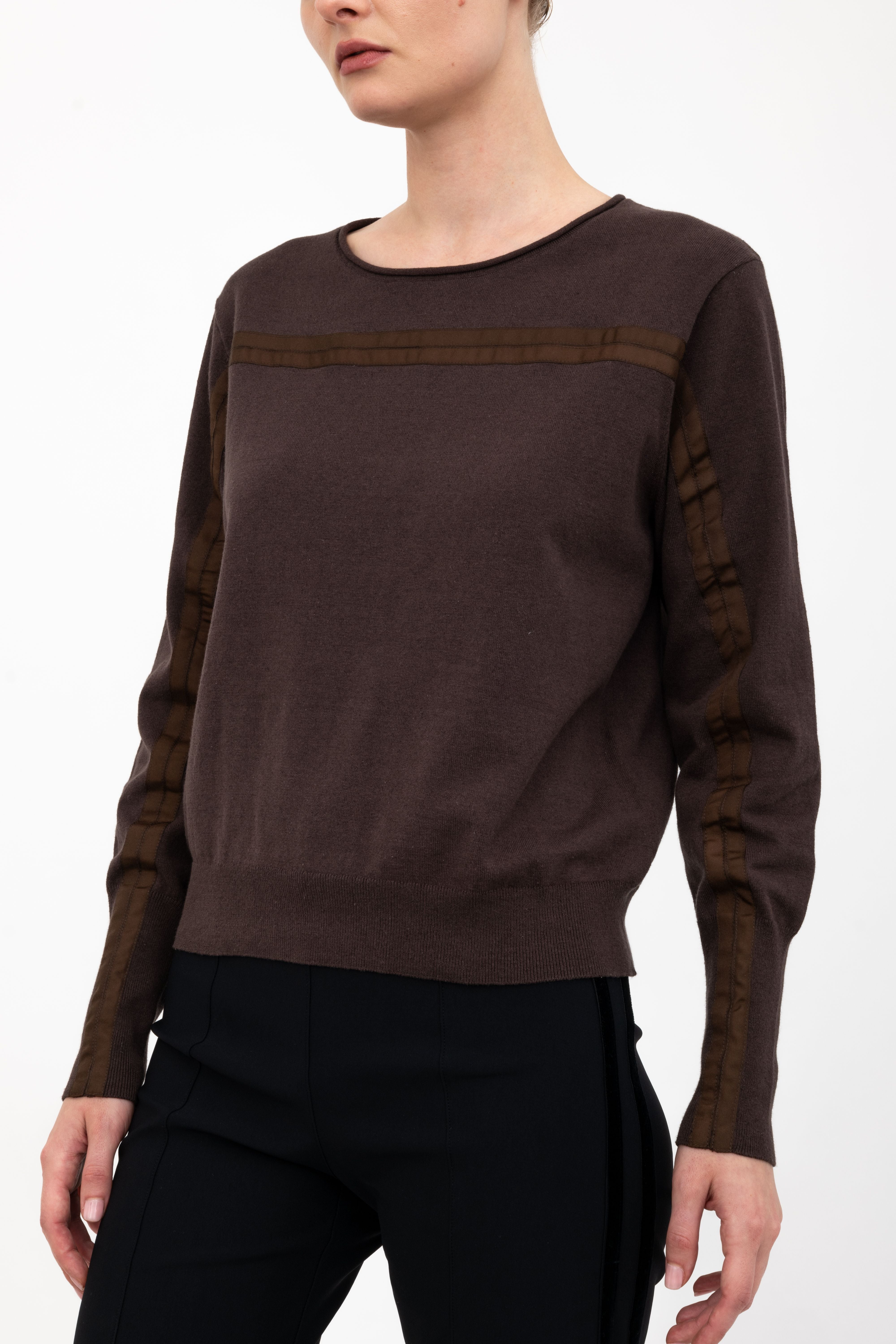Cotton Crew Neck Knit Top with Grosgrain Trim - AMBRELLE Sweater STYLEM Java Cotton P