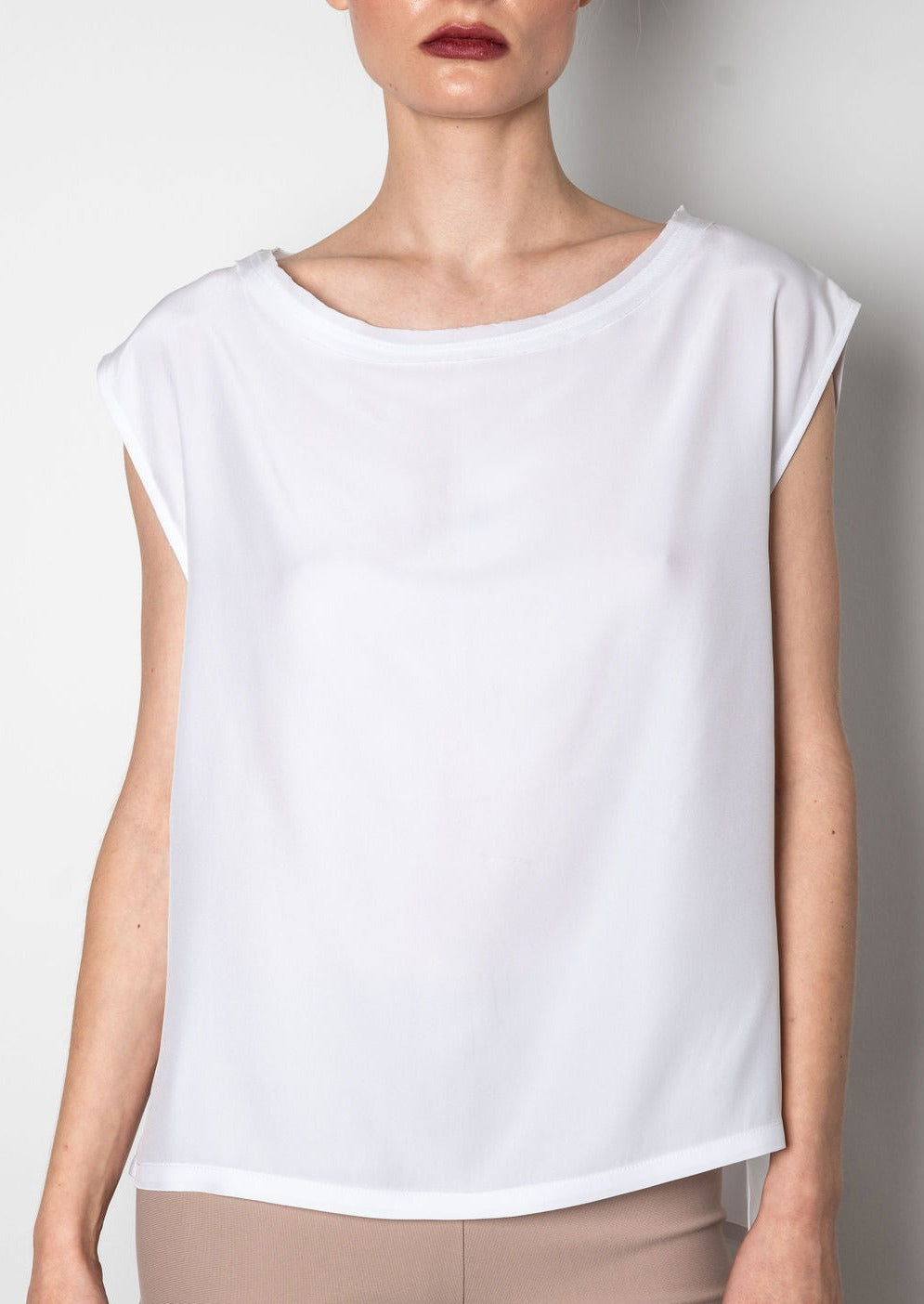 Silk Charmeuse Step Hem Tee - THERON Top General Orient White P 