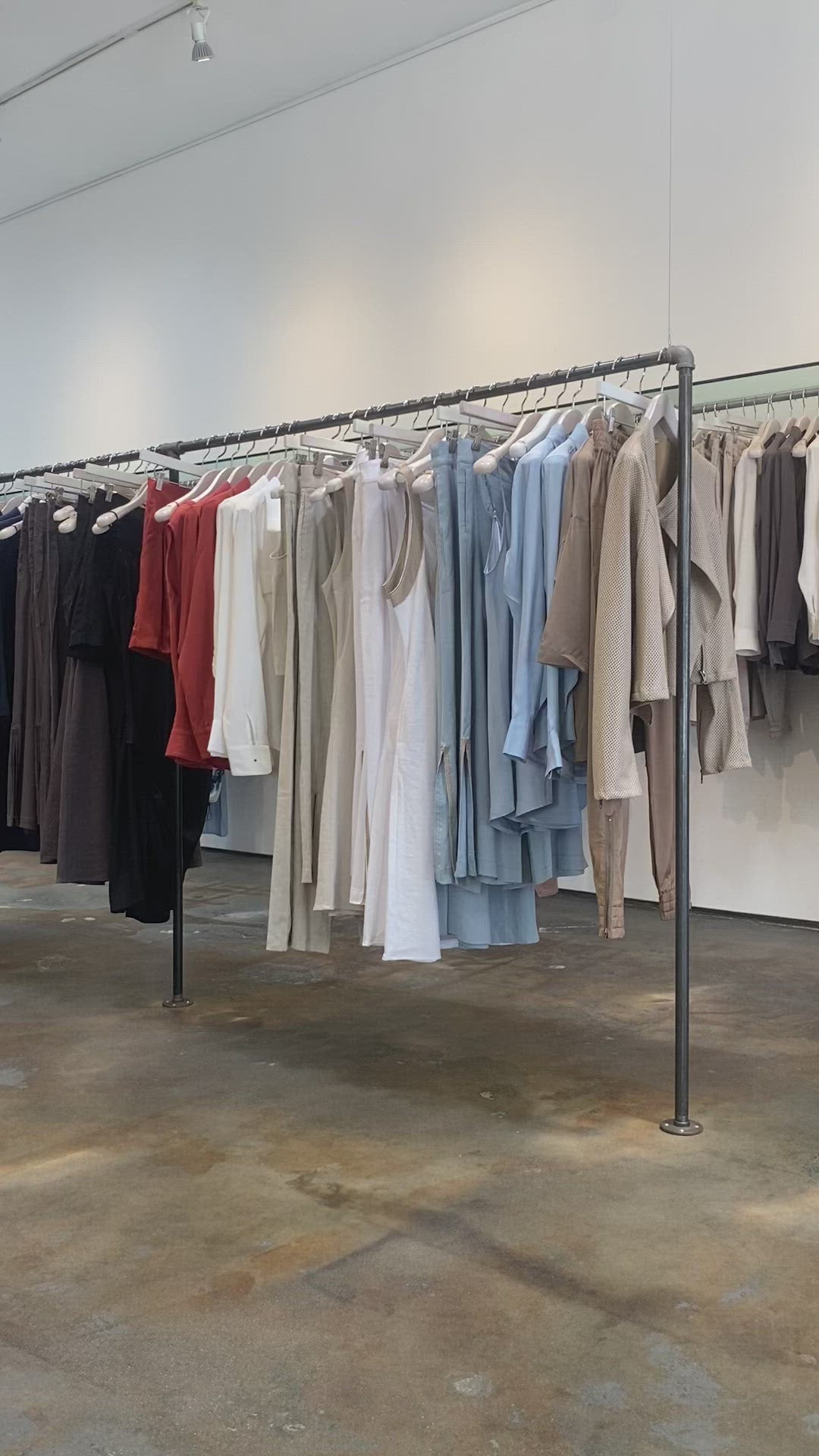 Silk Square Tee - THOMPSON Top General Orient