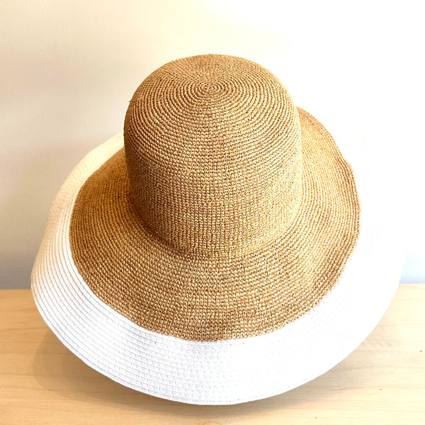 Wide Brim Straw Hat With Contrast Edge - LUCIA Hat Florabella White/Natrual OS 
